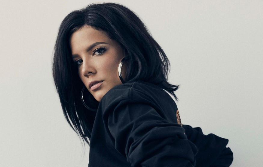 Halsey або Ешлі Ніколетт Франджипані